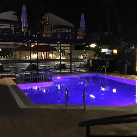 Derin Luxury Hotel